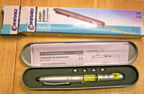 Laser pointer mit taschenlampe - laser-pointer,